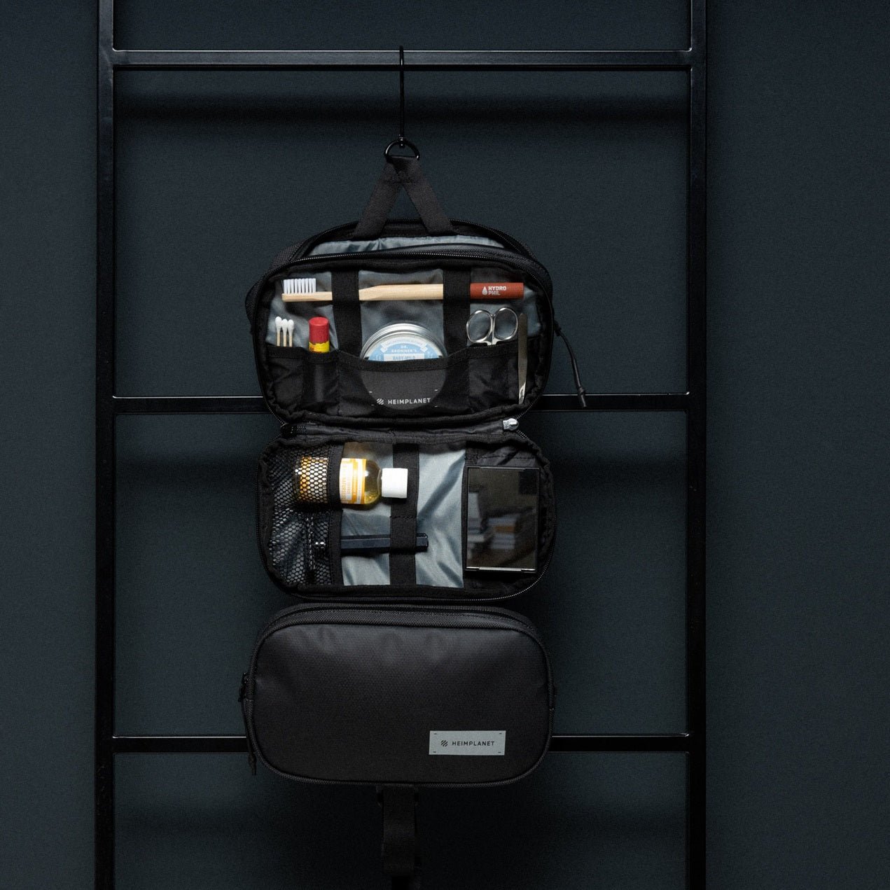 CARRY ESSENTIALS Dopp Kit - Image 2